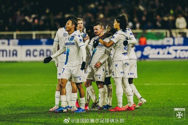 第18轮:朗斯VS欧塞尔 第18轮:朗斯VS欧塞尔