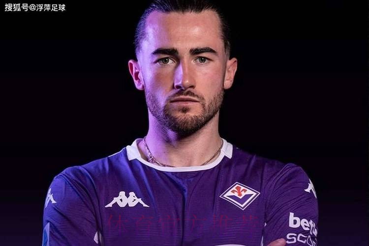 佛罗伦萨官方:租借利兹联前锋哈里森,有700万欧买断条款 佛罗伦萨官方:租借利兹联前锋哈里森,有700万欧买断条款